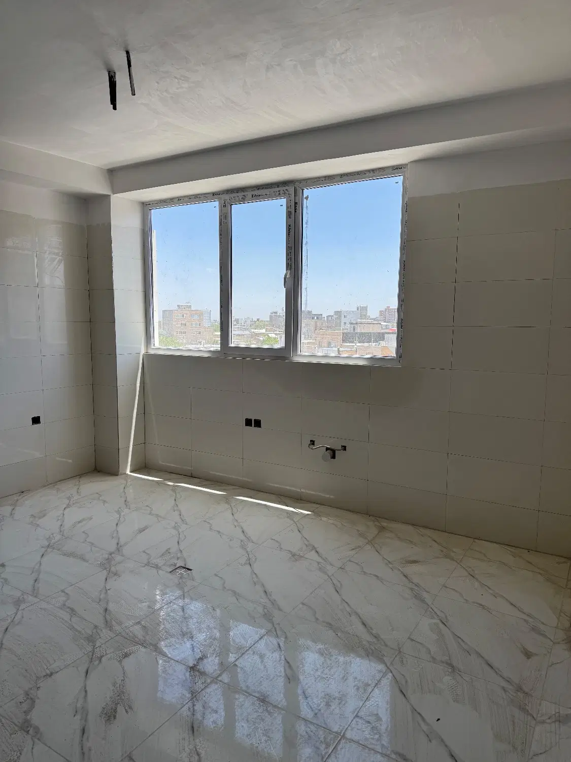 فروش آپارتمان ۱۱۰ متری کوچه دارایی