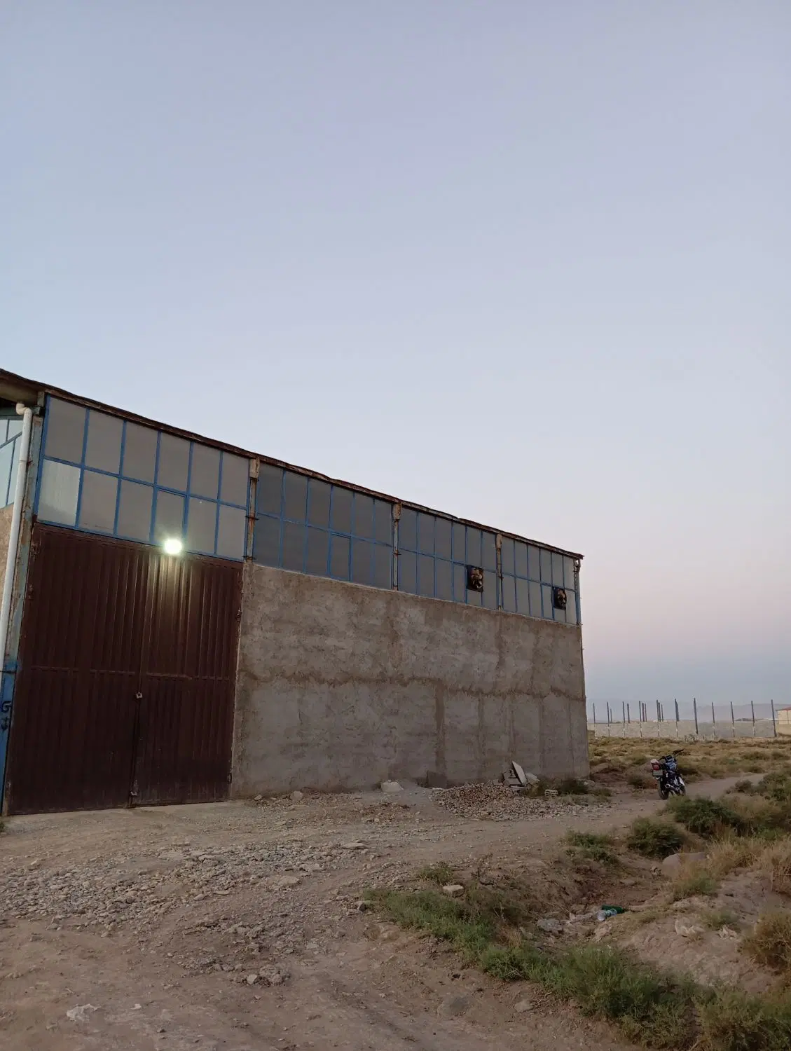 زمین کارگاهی الوار