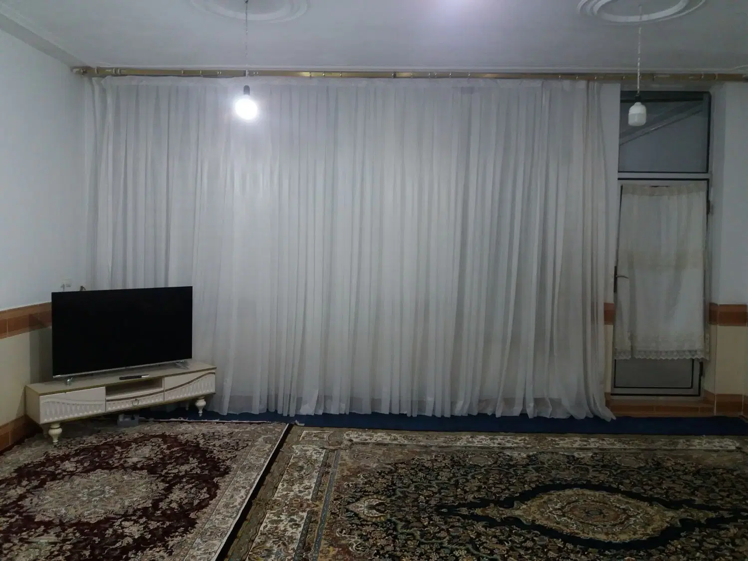 اجاره منزل مسکونی صحنه