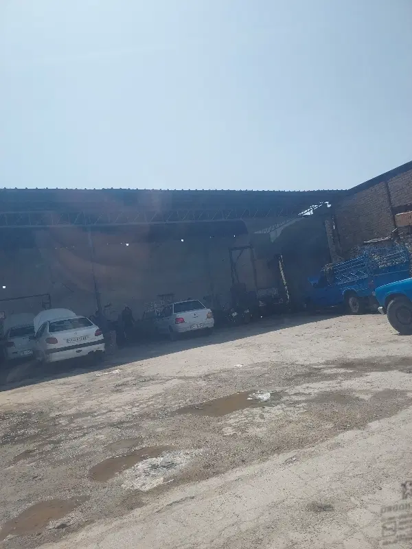 کارگاه تجاری ۴۰۰ متری