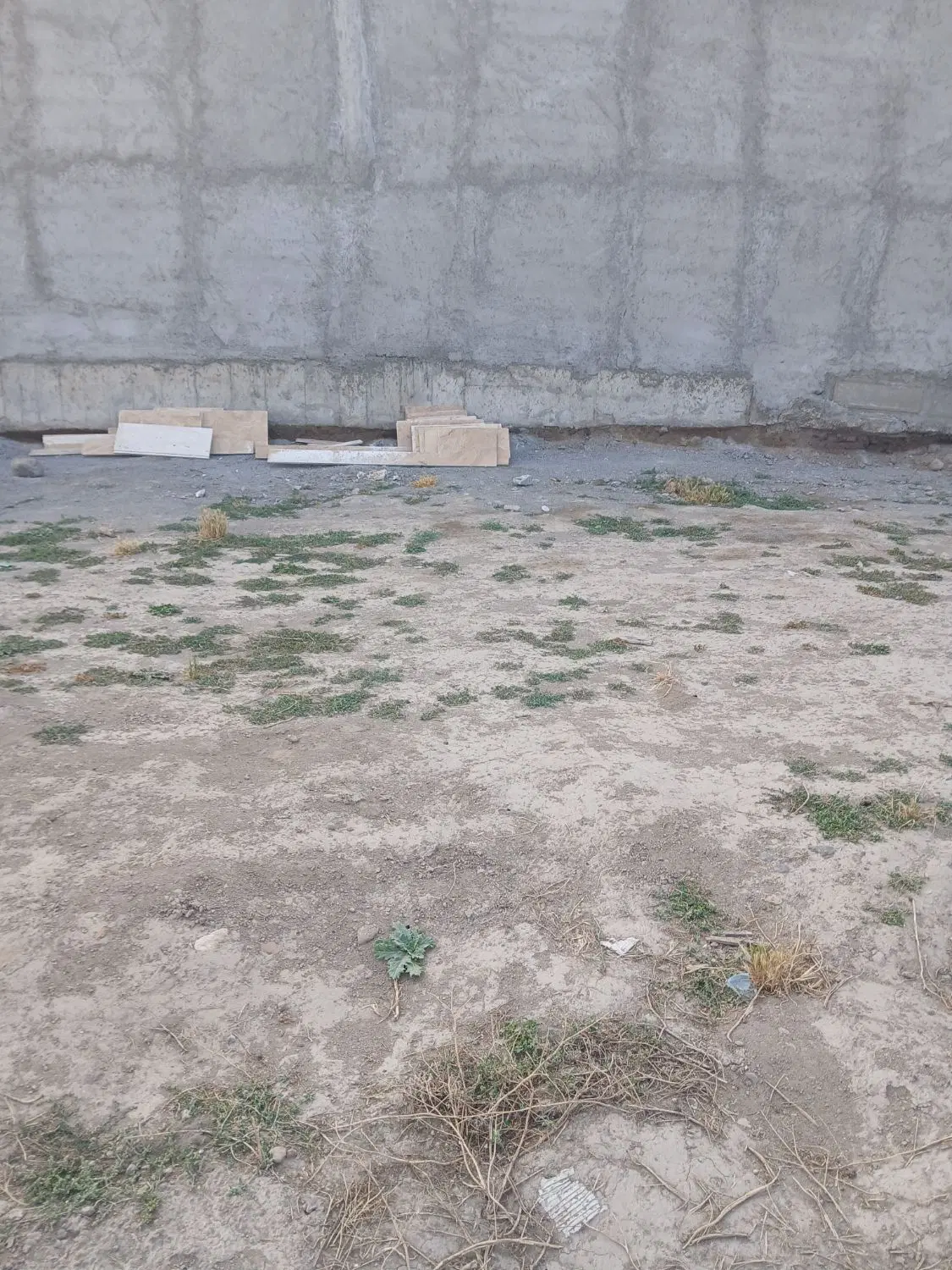 زمین مسکونی