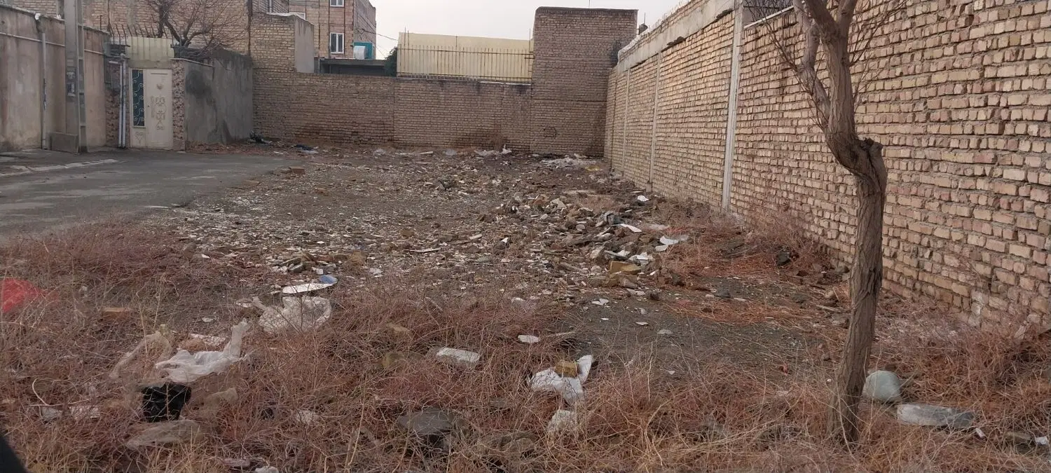 زمین۲۵۰متر