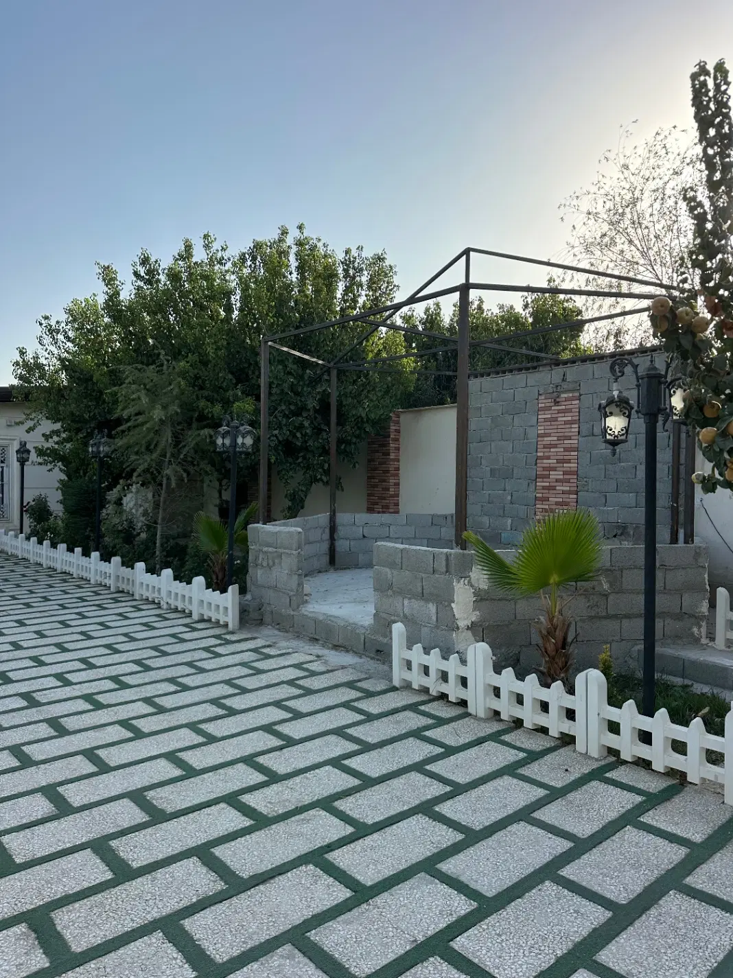 باغ.ویلا استخردار