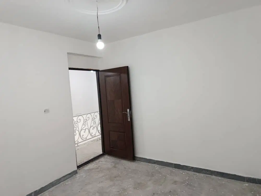 سویت۹۰متری فروشی در اطراف رشت گیلان