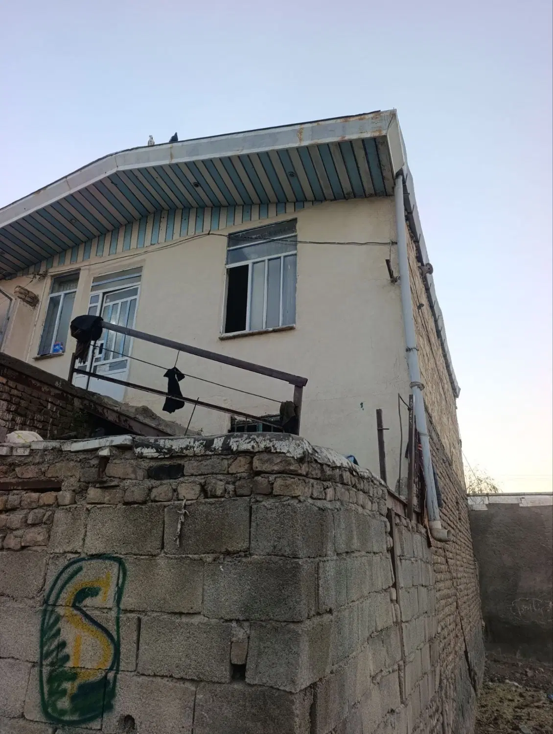 فروش خانه در سندرکان