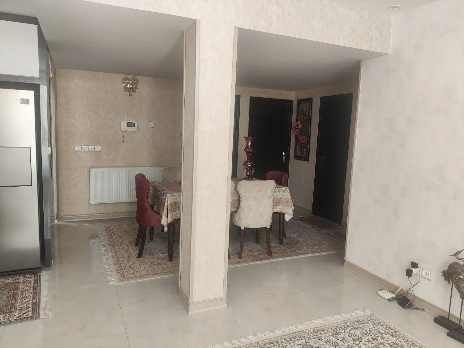 ویلایی سه خواب ۲۴۰ متری