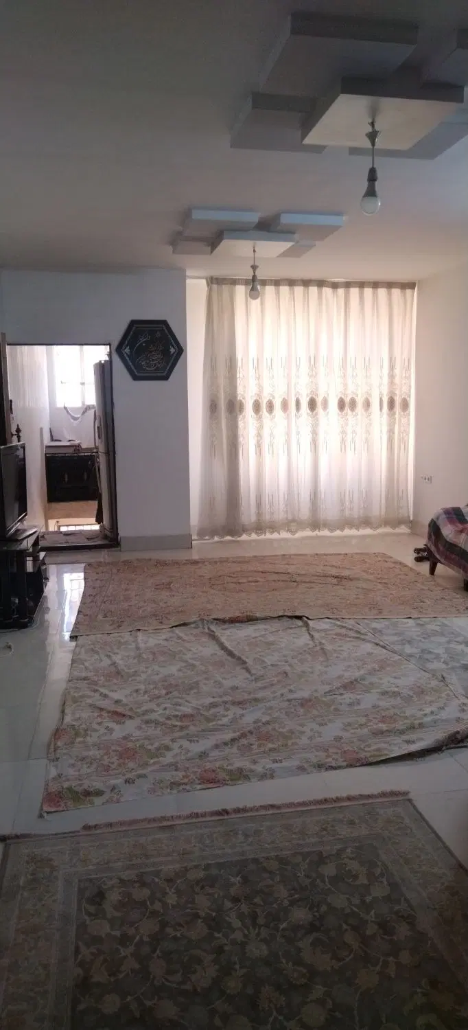 فروش واحد طبقه اول (کشف)
