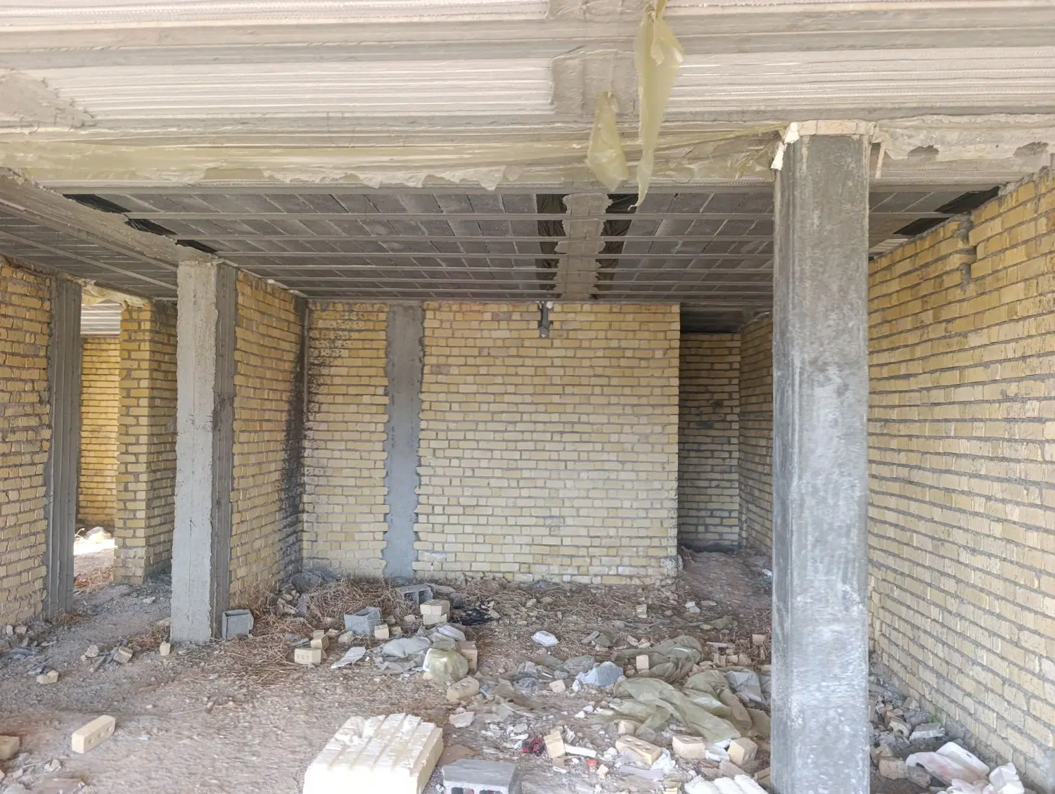 فروش خانه نیمه کاره