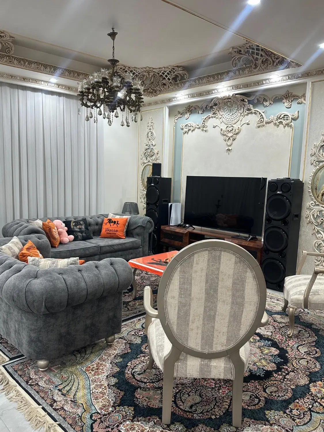 تکواحدی سه خواب __ ۱۵۰متری تاپ