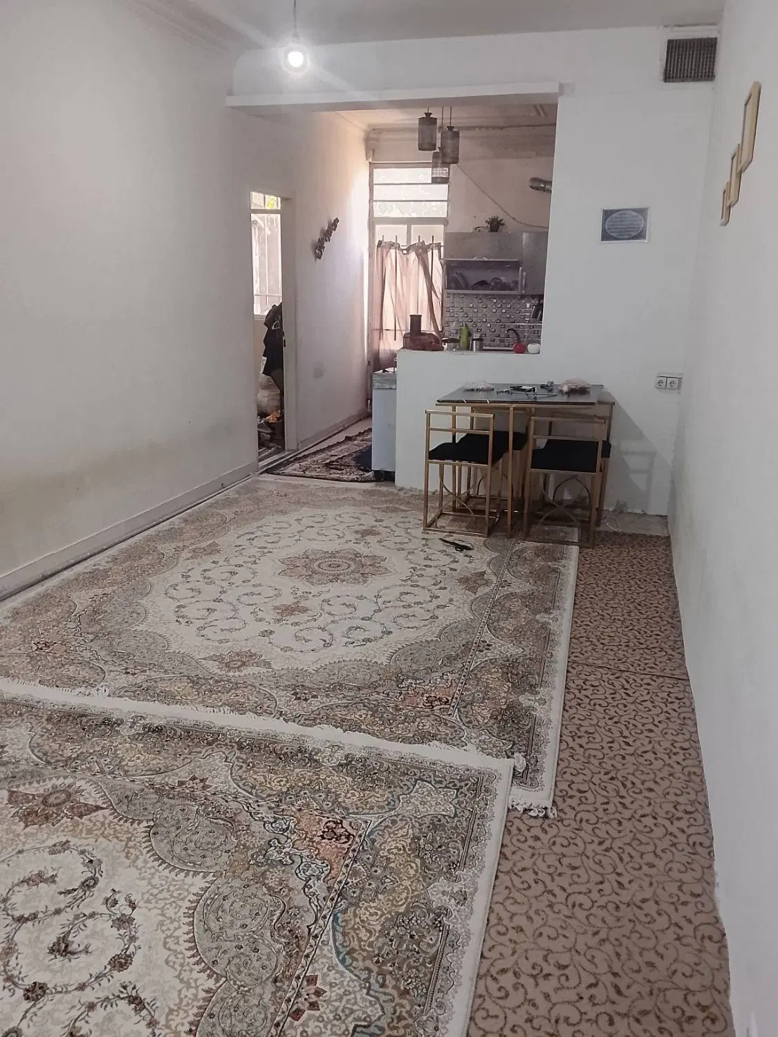 یک دستگاه خانه همکف از ۳