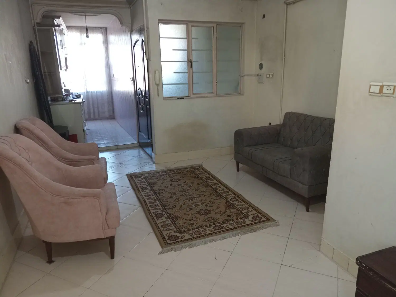 رهن واجاره  سوییت چهل متری