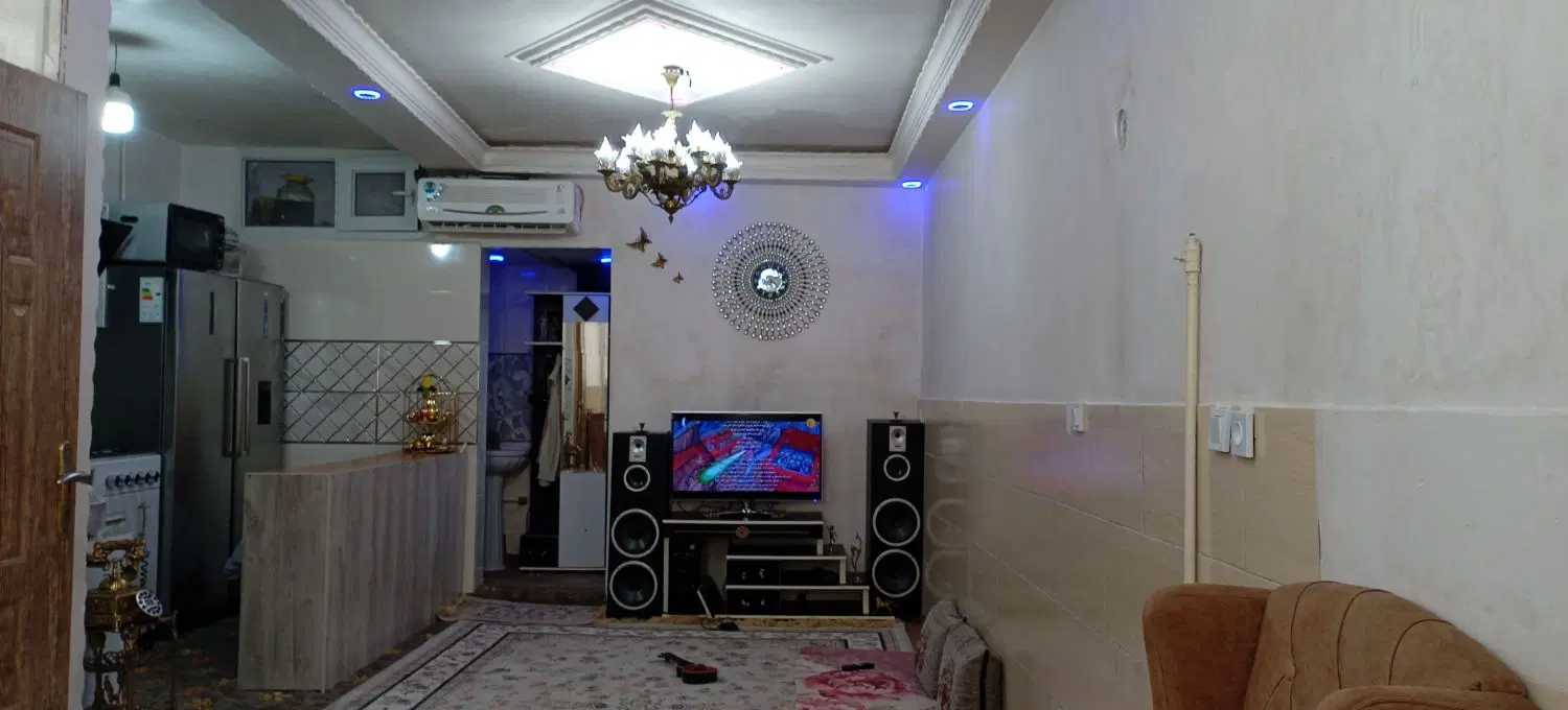 دو طبقه ۴۵ متری
