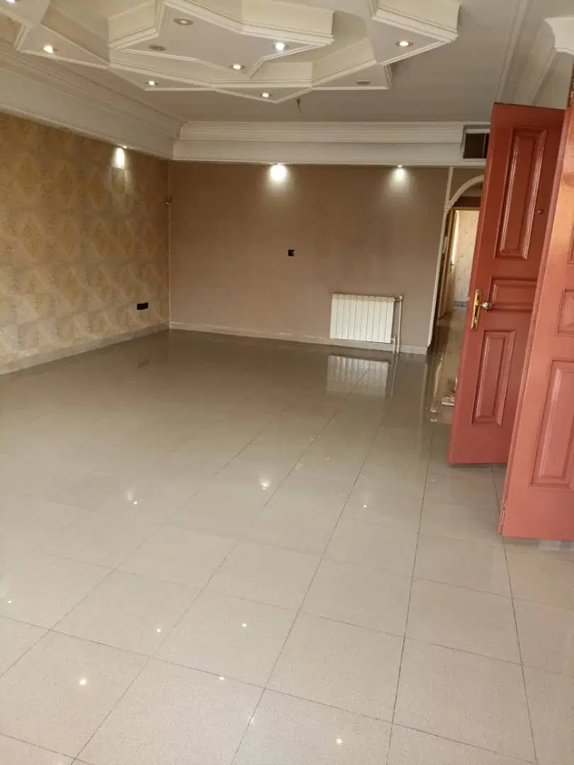 نیازمندهمخانه خانم