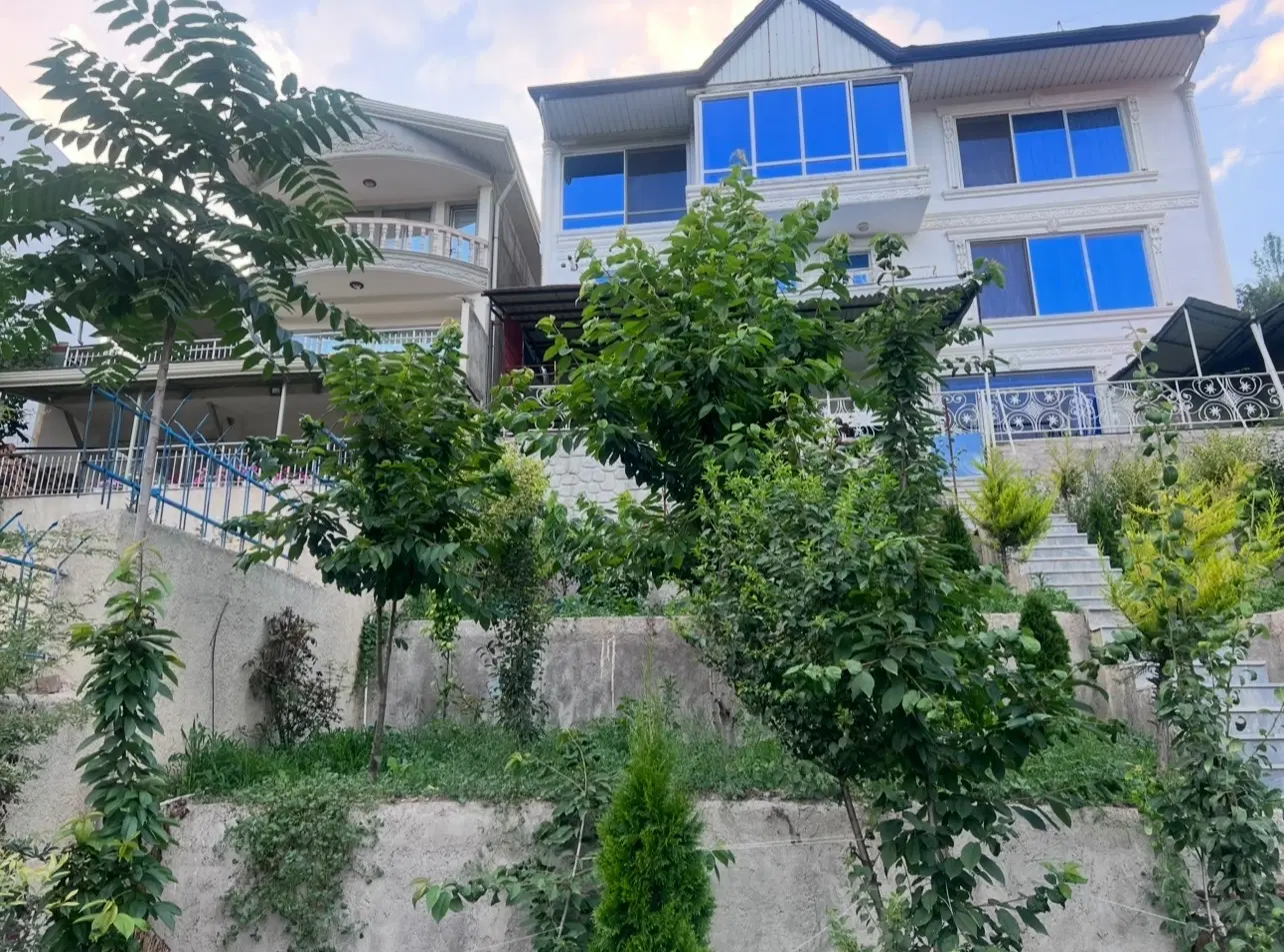 فروش مستقیم  ویلای استخر دار در گردنه حیران
