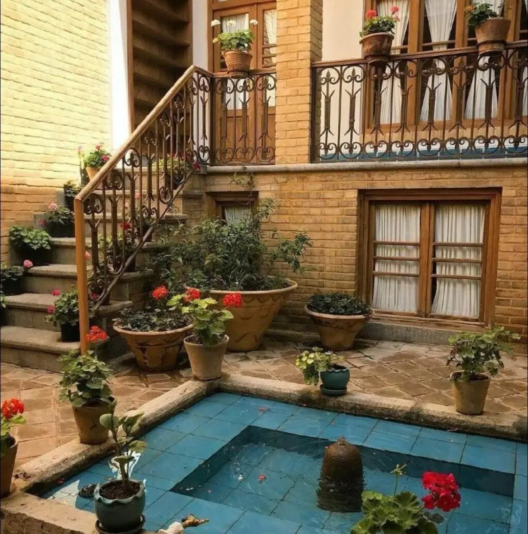 خانه کلنگی یا زمین