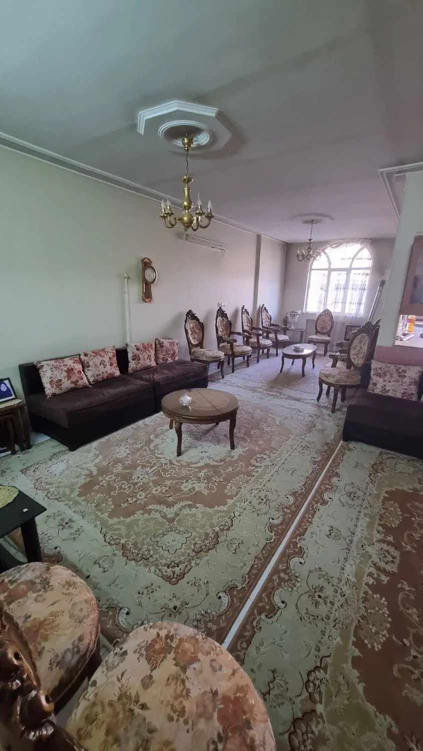 فروش یک دستگاه آپارتمان مسکونی
