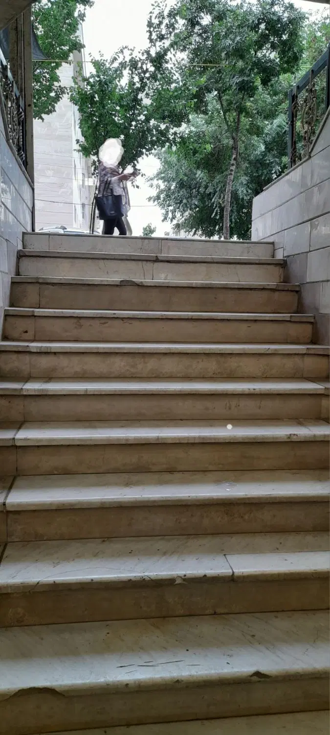 مغازه ۱۲متری باسند شش دانگ تک برگ