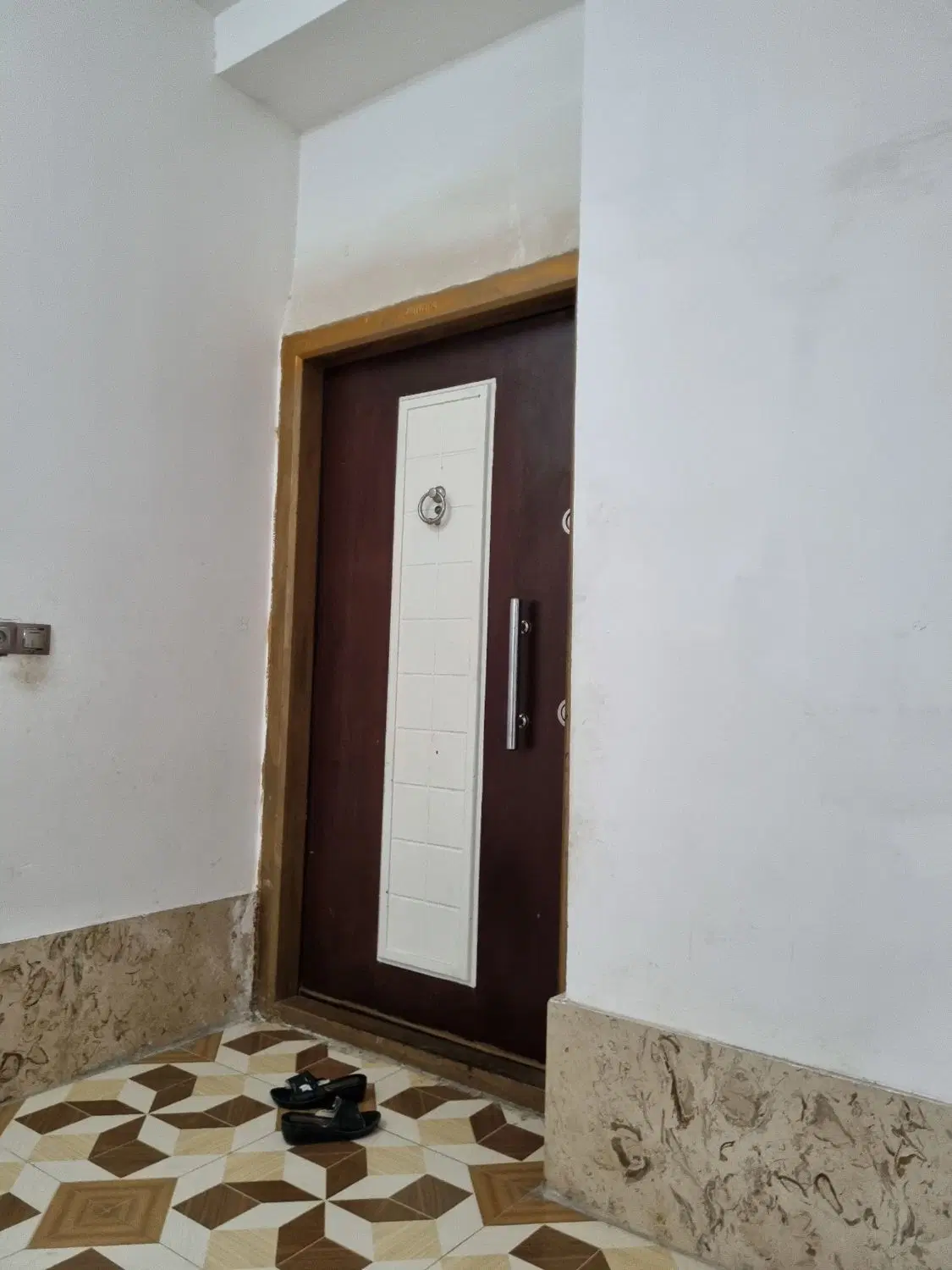 رهن و اجاره واحد ۲۵۰ متری چهار خوابه