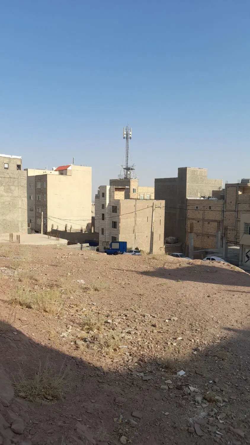فروش ۱۸۰ متر زمین مسکونی آماده ساخت