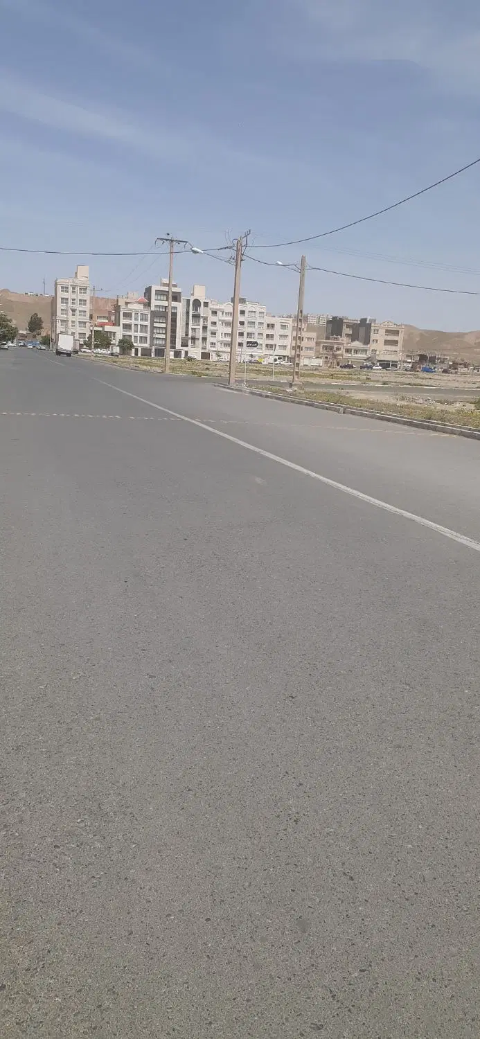 زمین مسکونی خیابان غفاری وظفر و پیروزی وبهمن و نصر