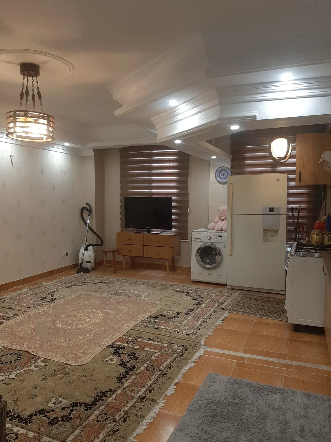 اجاره  واحد با وسایل سالانه