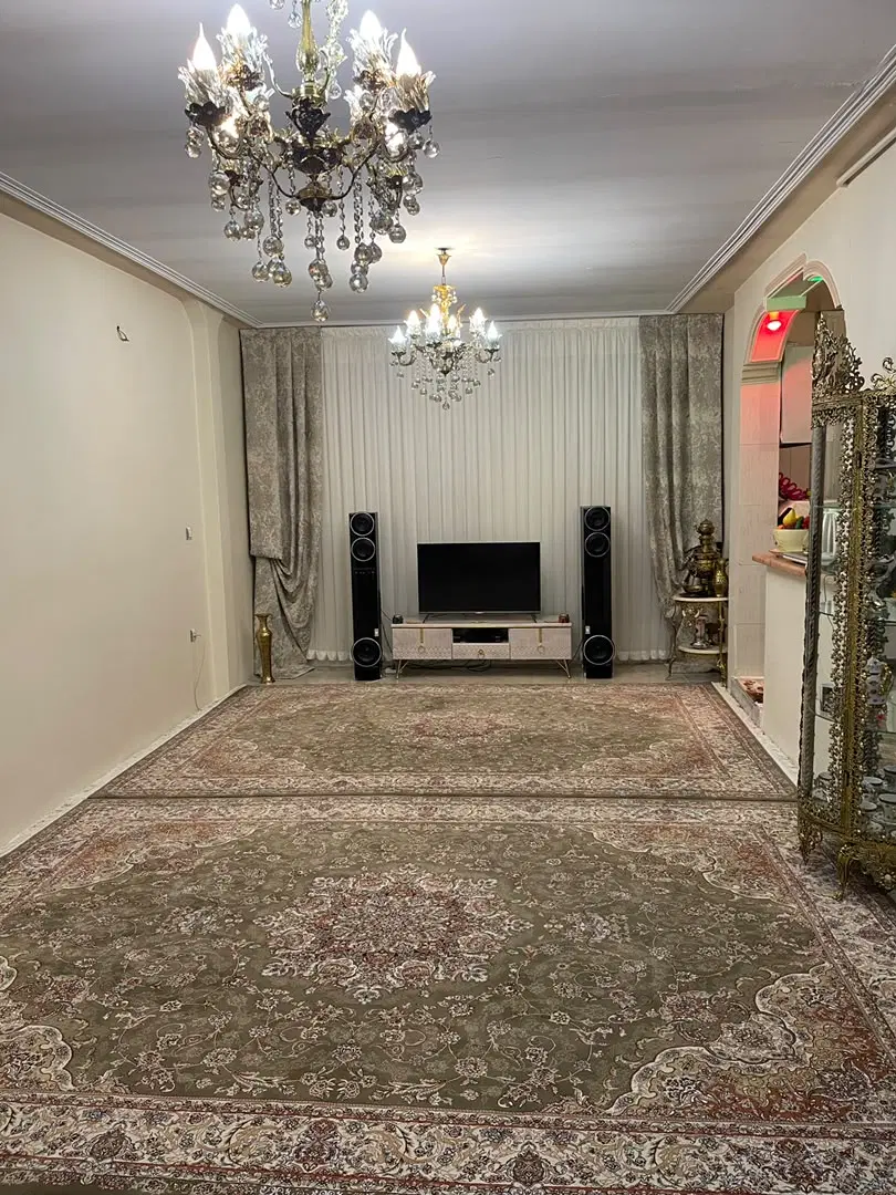 فرهنگیان تک واحدی پارکینگ