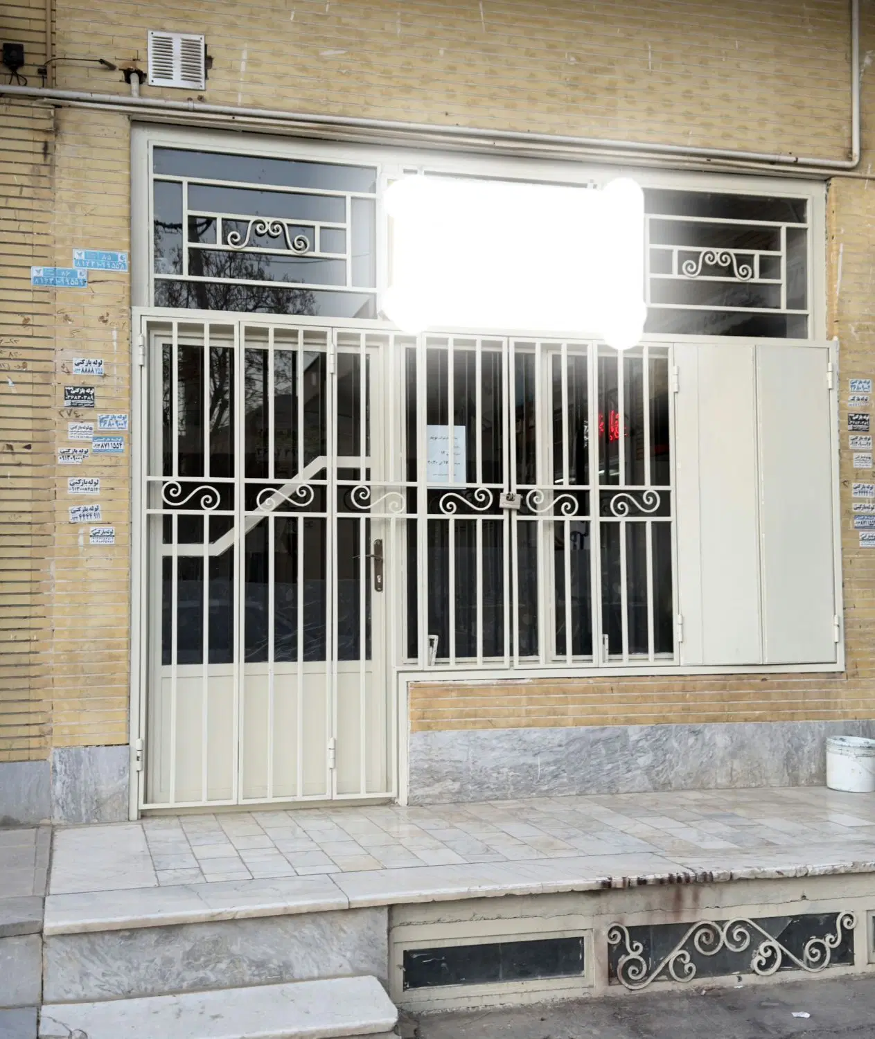 فروش مغازه تجاری ۳۲ متری در بهارستان