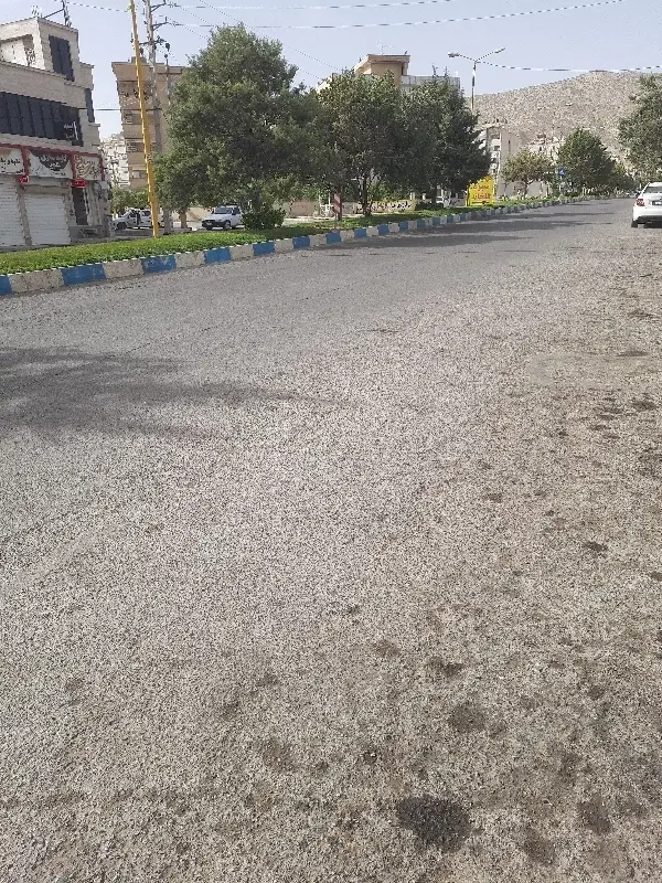زمین ۲۲۰ متری دوبر