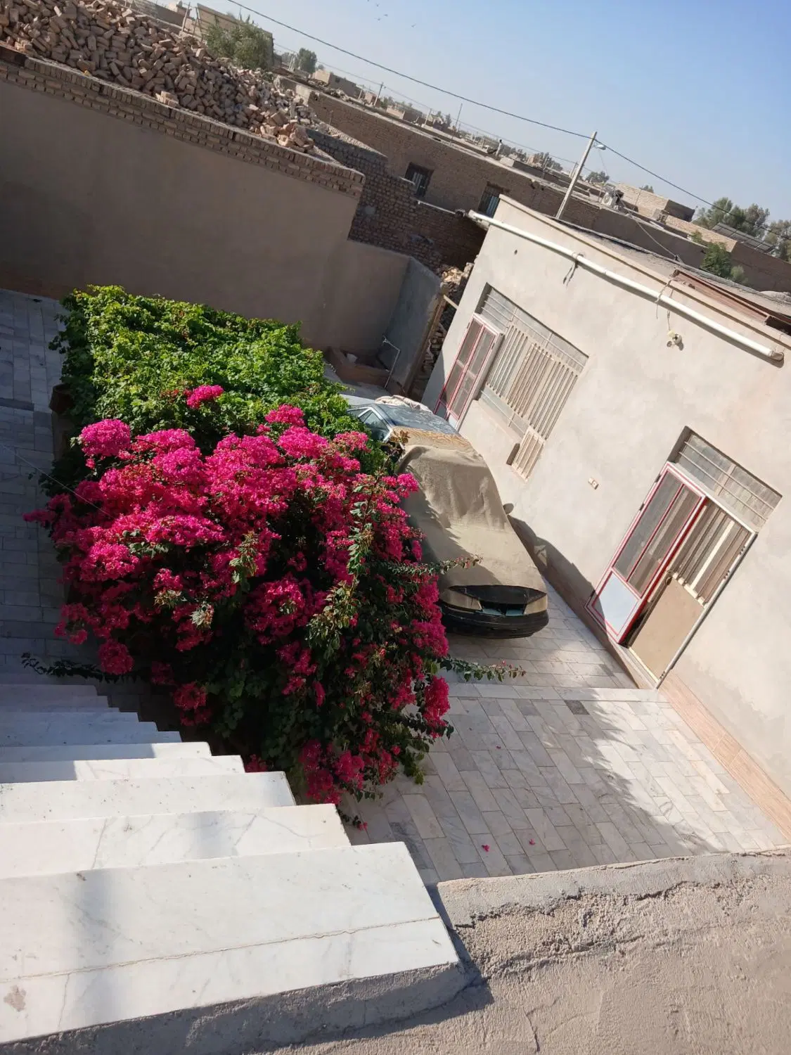 یک باب واحد مسکونی
