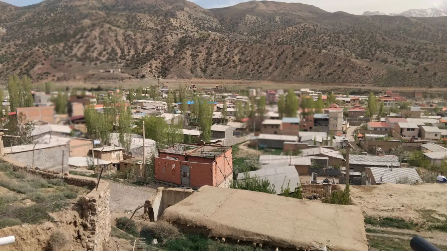 زمین ۲۰۰متری چهارباغ