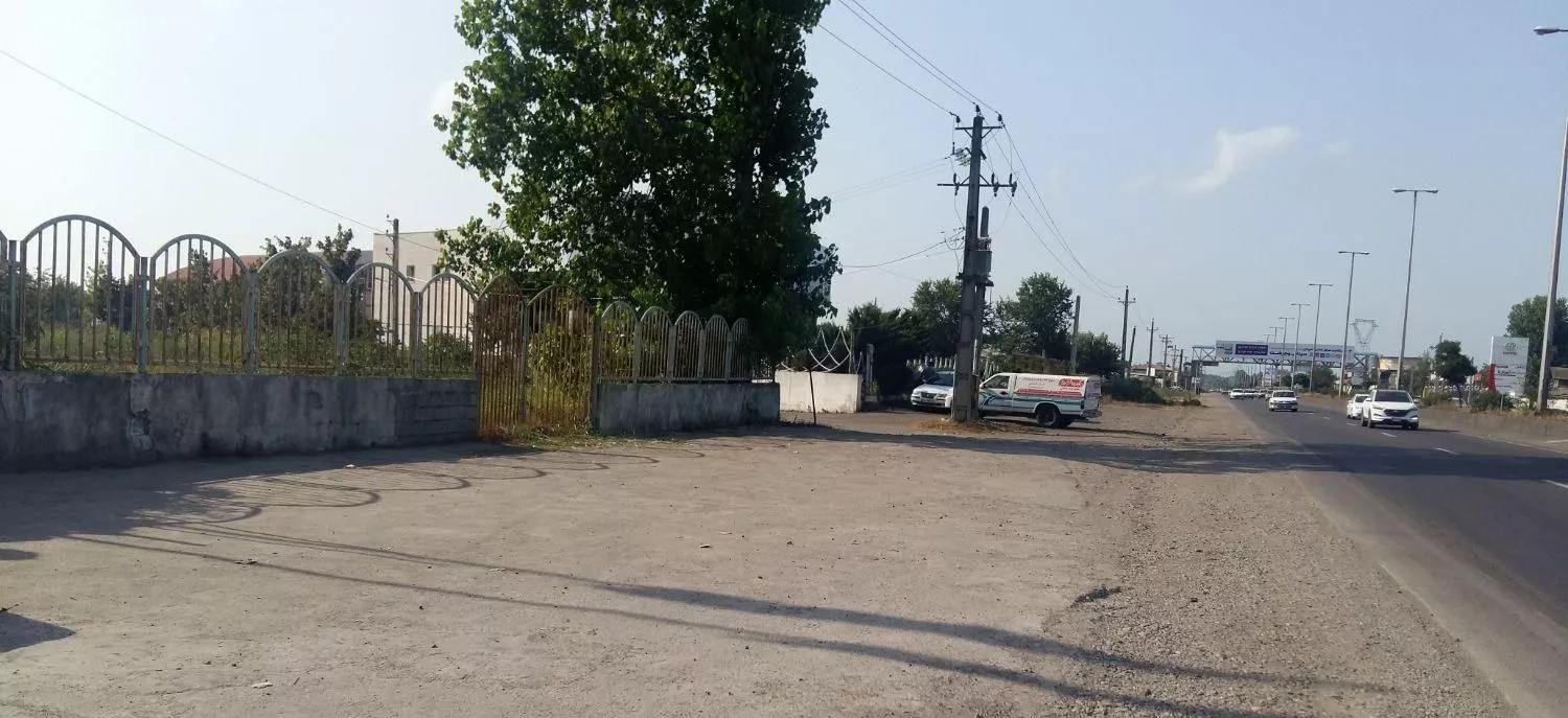 زمین دوبر جاده انزلی