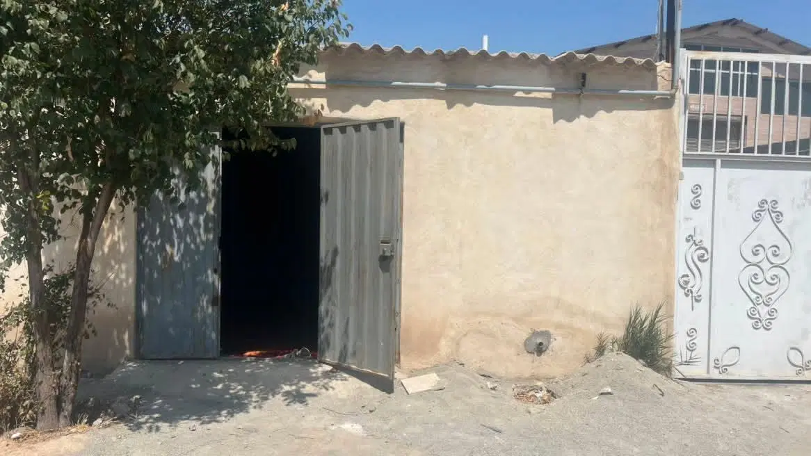 کارگاه حدودا۵۰متری