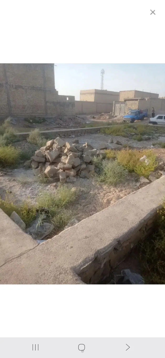 زمین مسکونی