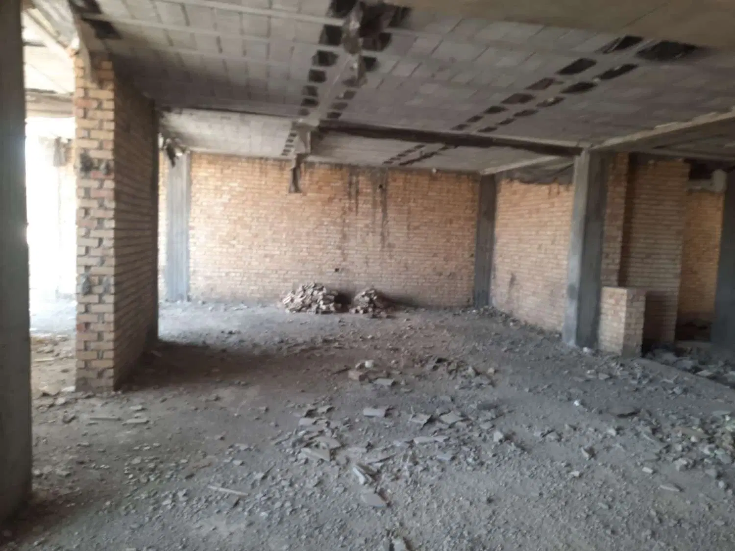 فروش خانه نیمه کاره