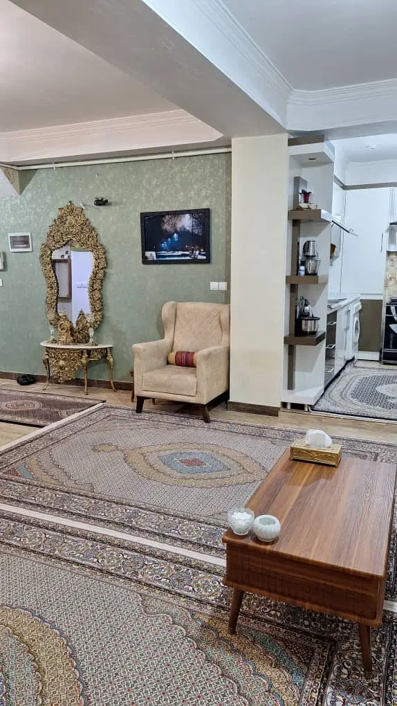 آپارتمان ۷۶متردارائی سوم کوی شهریار
