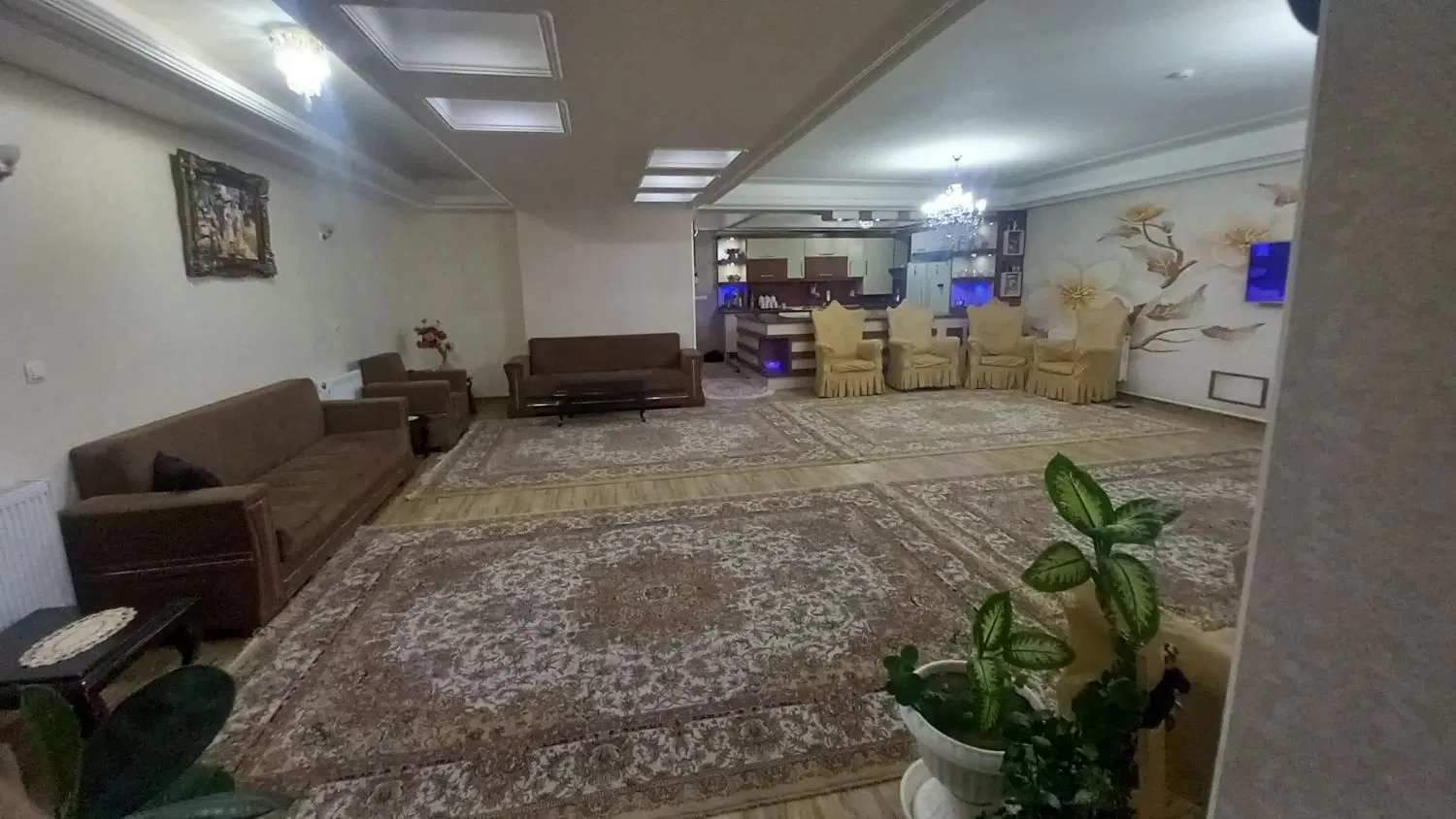منزل مسکونی لوکس ۱۶۰ متری