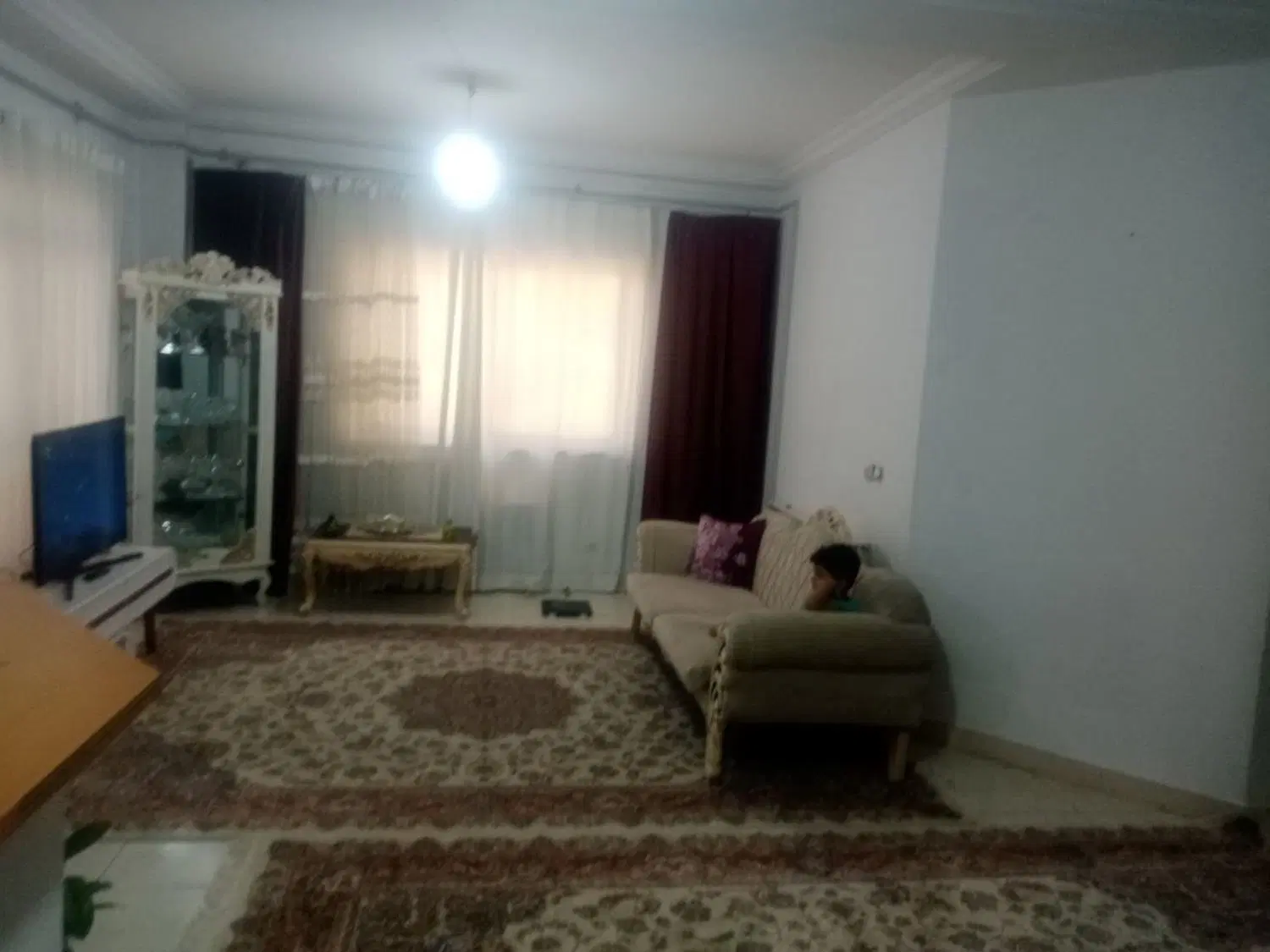 آپارتمان ۹۶ متری شهریار
