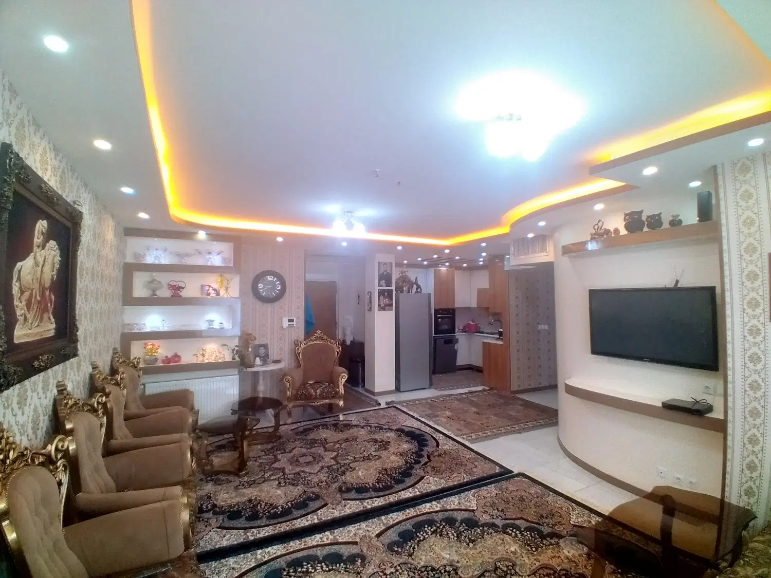 فروش فوری واحد آپارتمان در بهترین جای محله C2