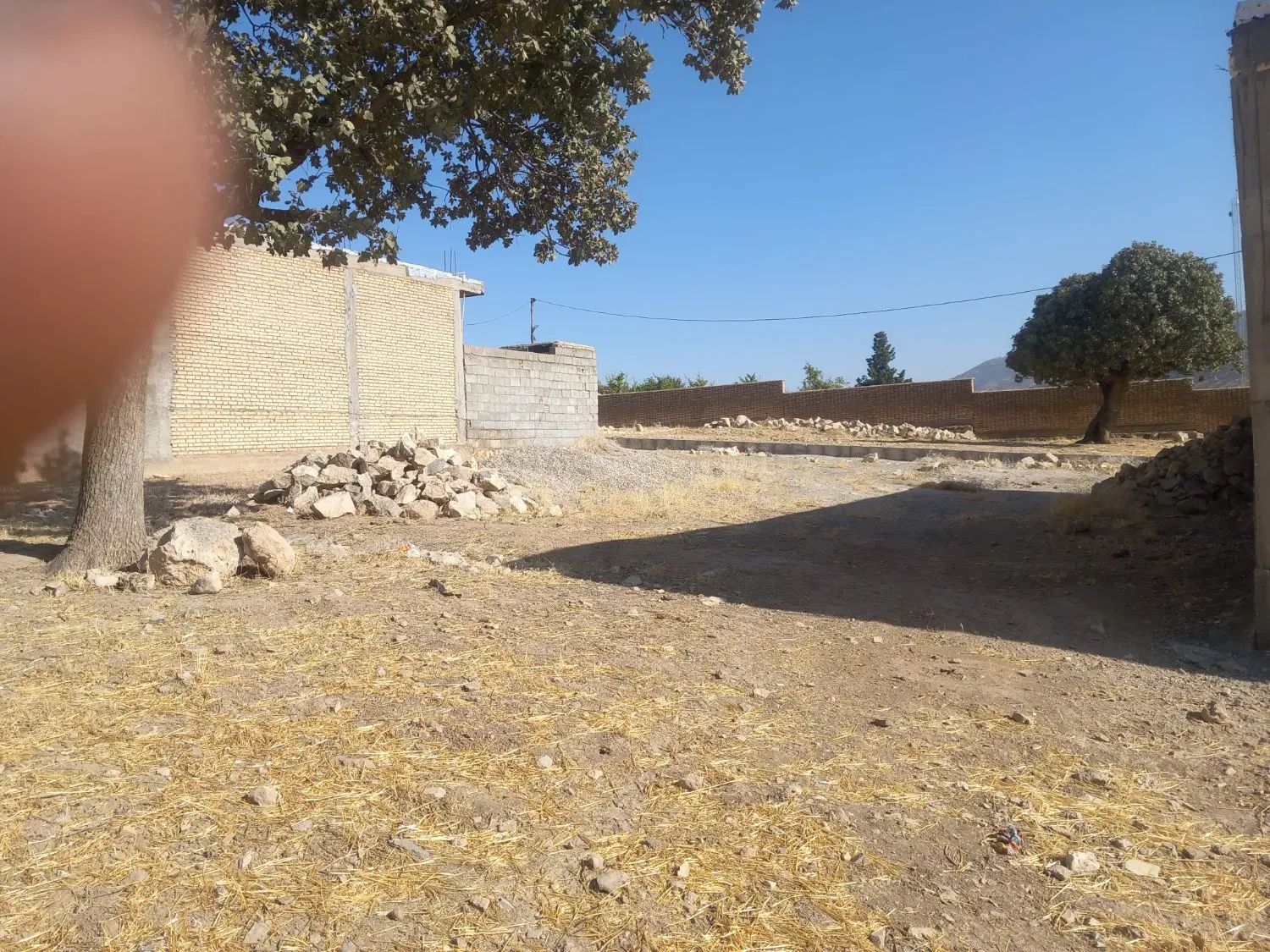 زمین مسکونی روستای ده کیان قلعه سرد