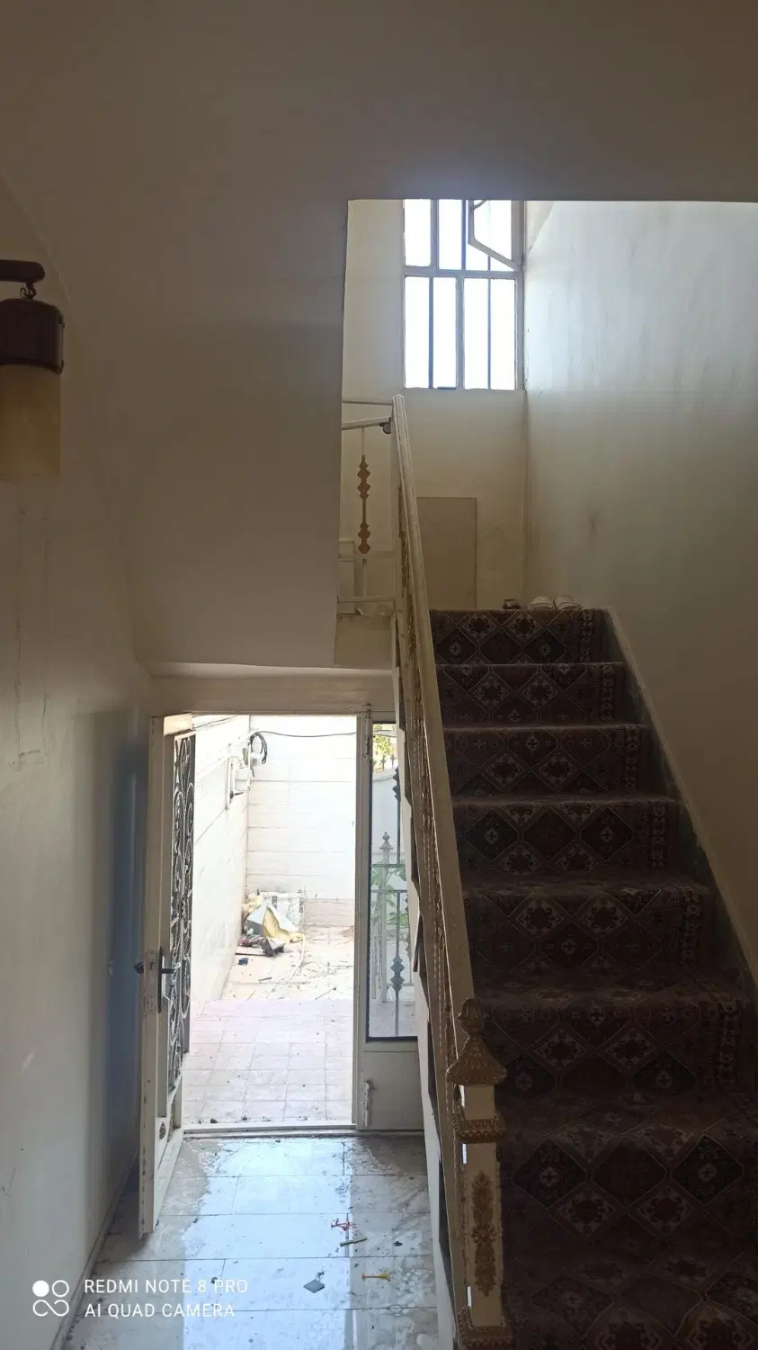 ساختمان ویلایی ۲۳۶متری کوی جهاد ۲۴ متری عدالت