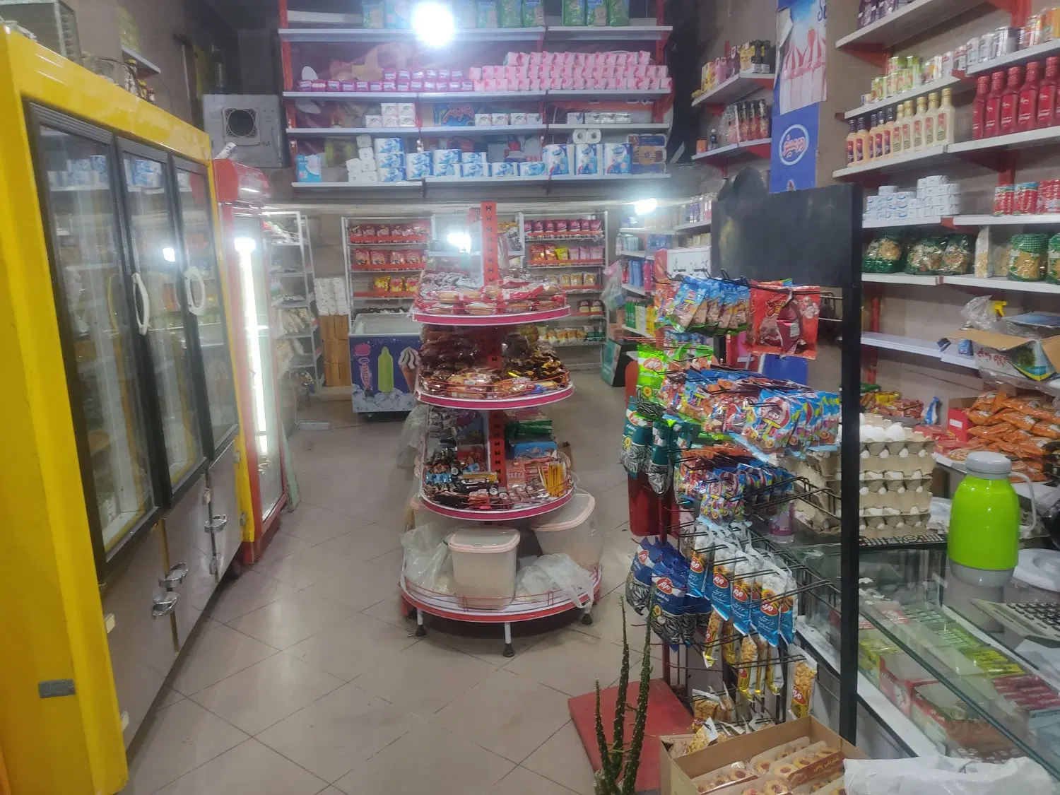 ۵۰ متر تجاری قیمت کاسبی