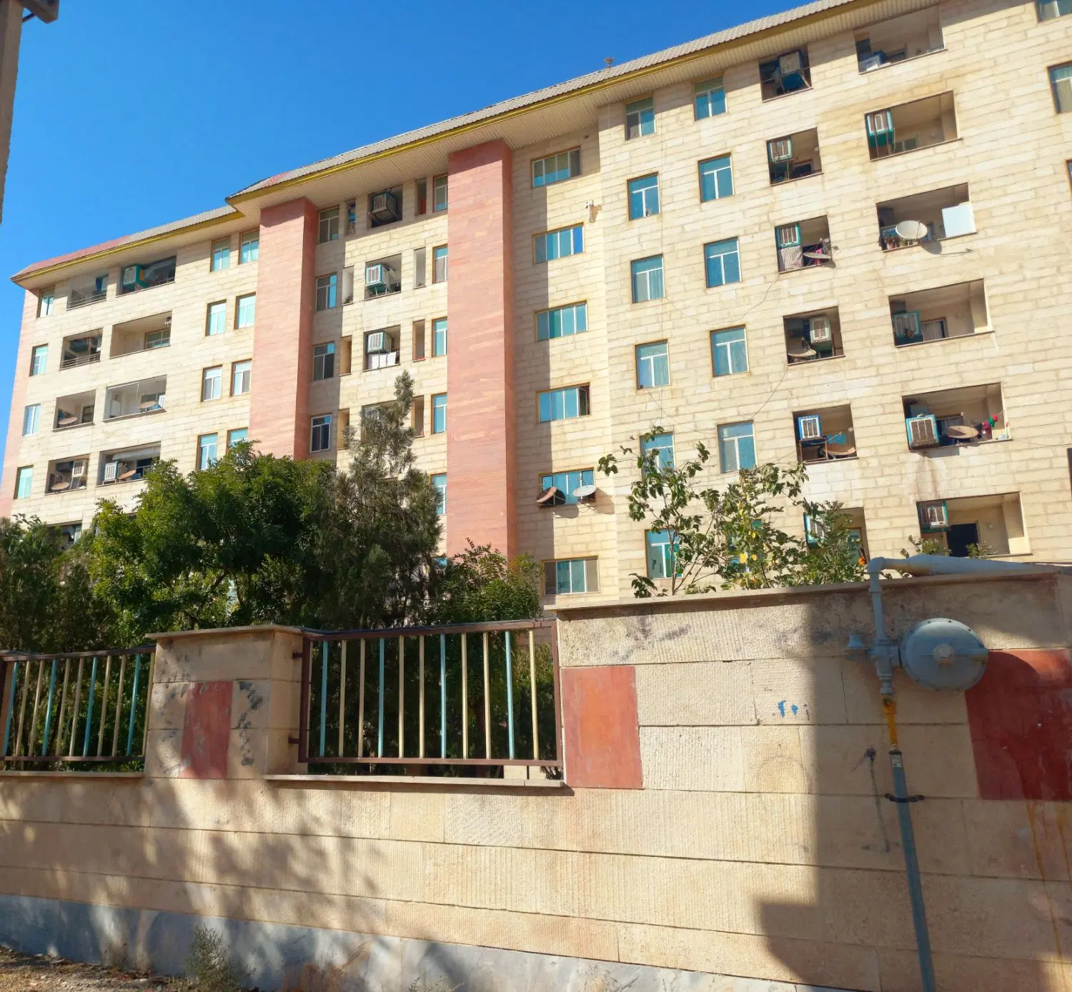 آپارتمان ۶۰ متری در شهرک ناز فردیس