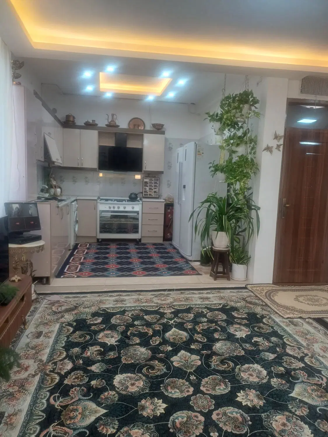 ملک فروشی سردونبش