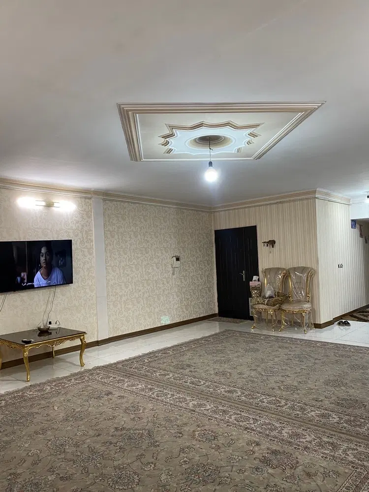 آپارتمان تک واحدی ۱۲۰ متر