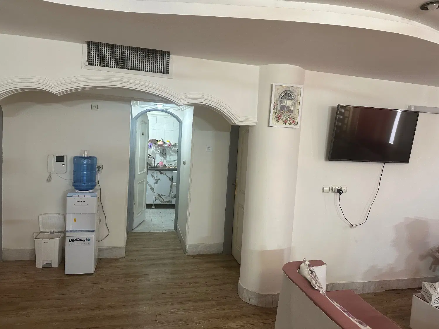 دفتر کار ۱۴۰ متری