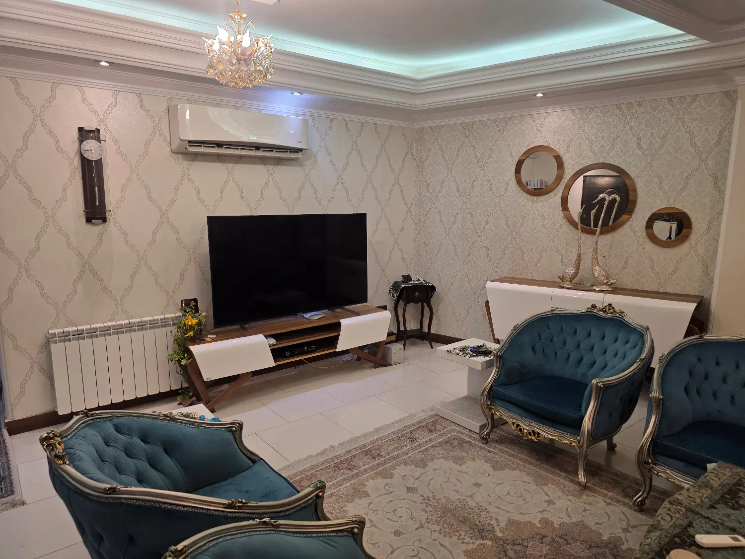۱۱۰متری اول خیابان مطهری