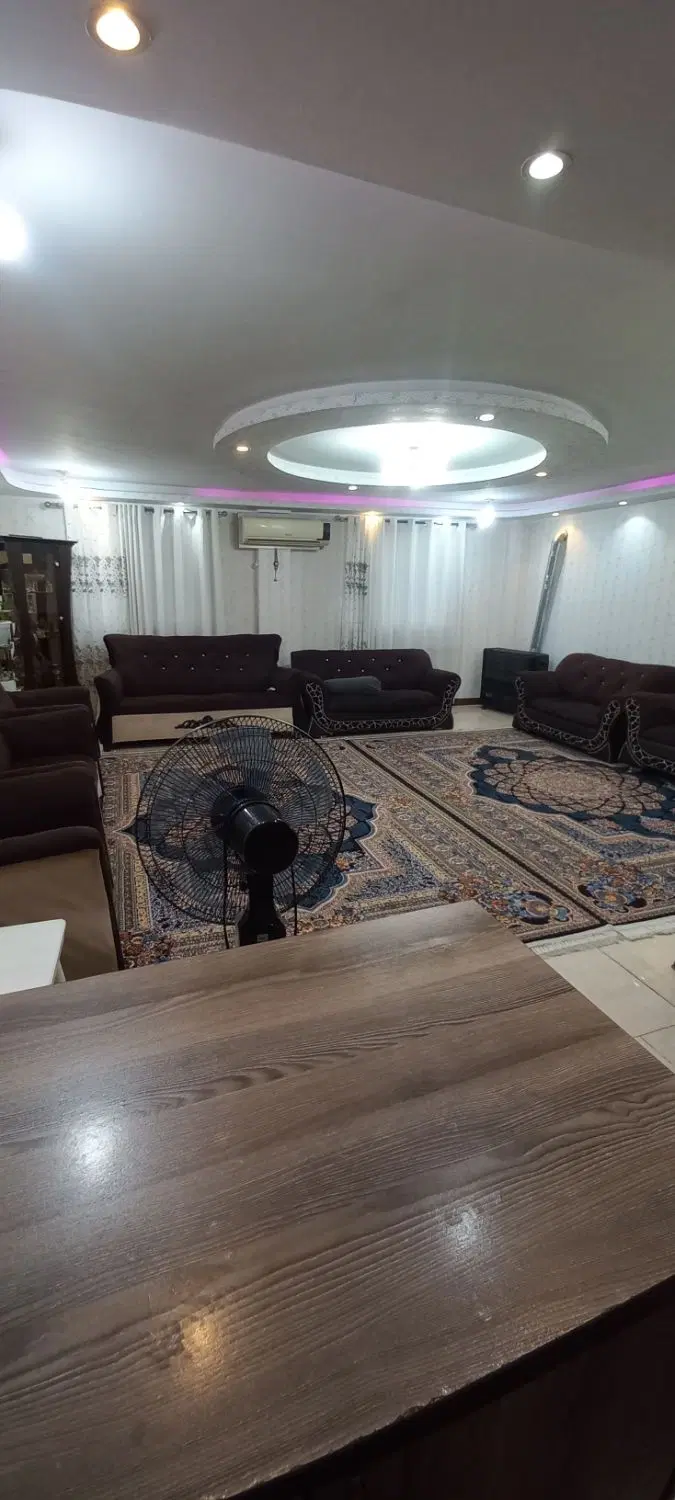 فروش تک واحد۱۲۰متر پارکینگ اختصاصی حمیدیان