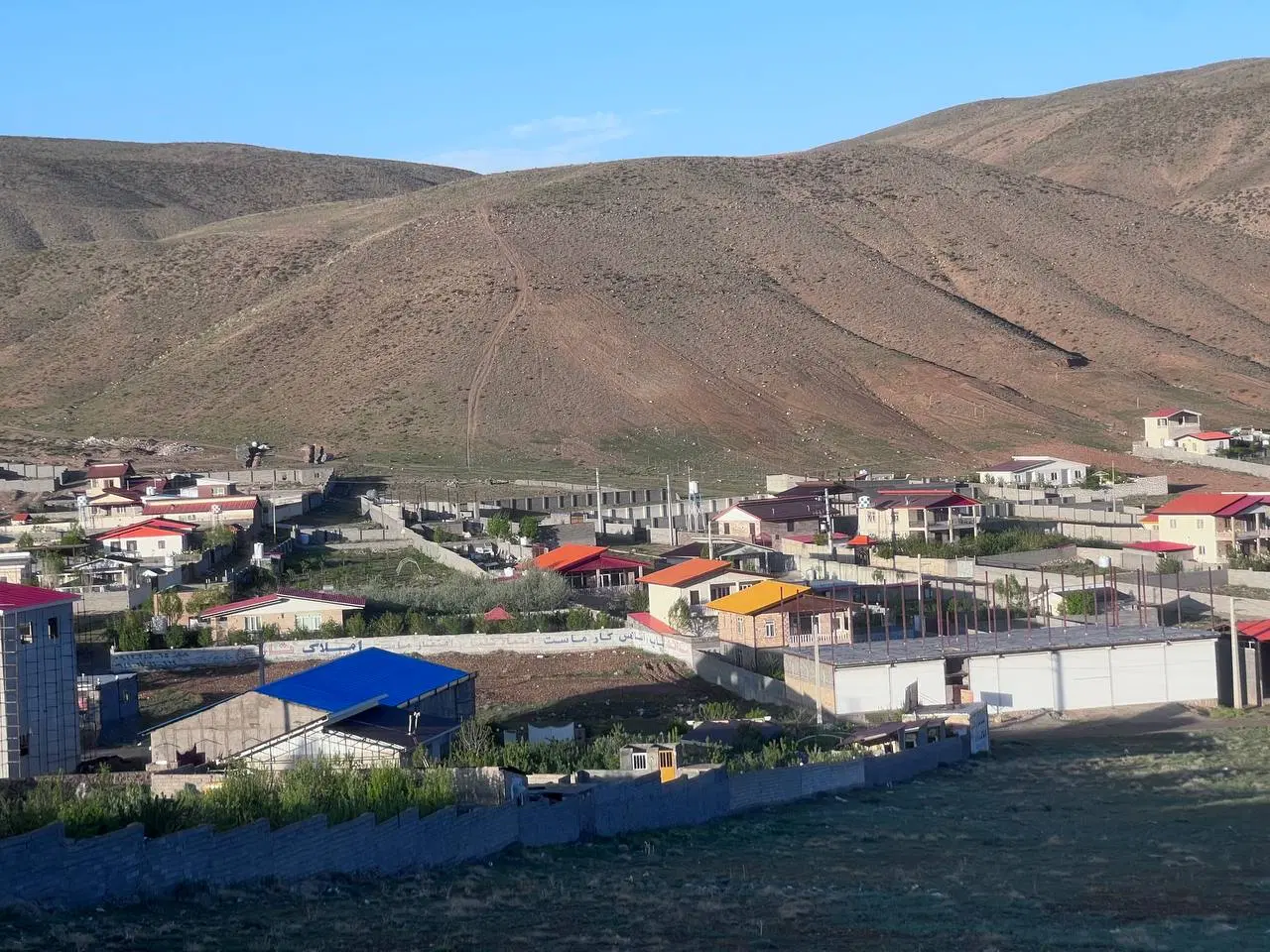 با چن گرم طلا صاحب ملک ویلایی شوید گرمابسرد