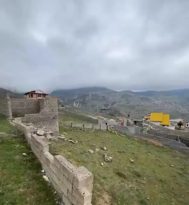 زمین در کلاردشت با ویوی ابدی به دریاچه ولشت