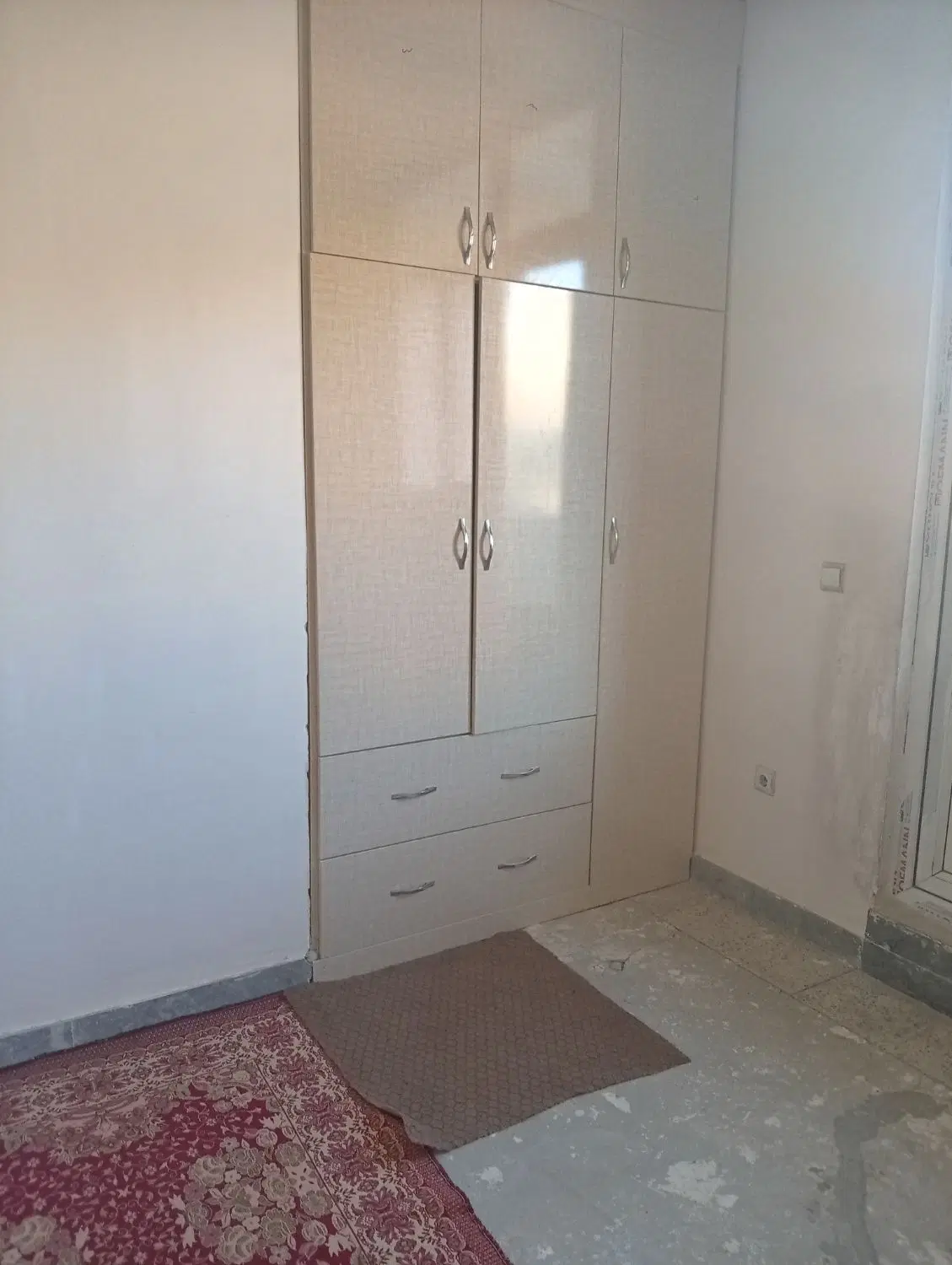 برج شهریار اندیشه